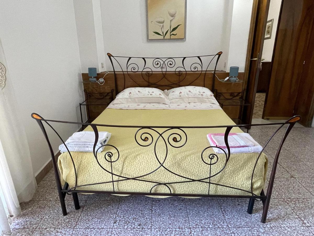 B&B Caterina Biccari Екстериор снимка
