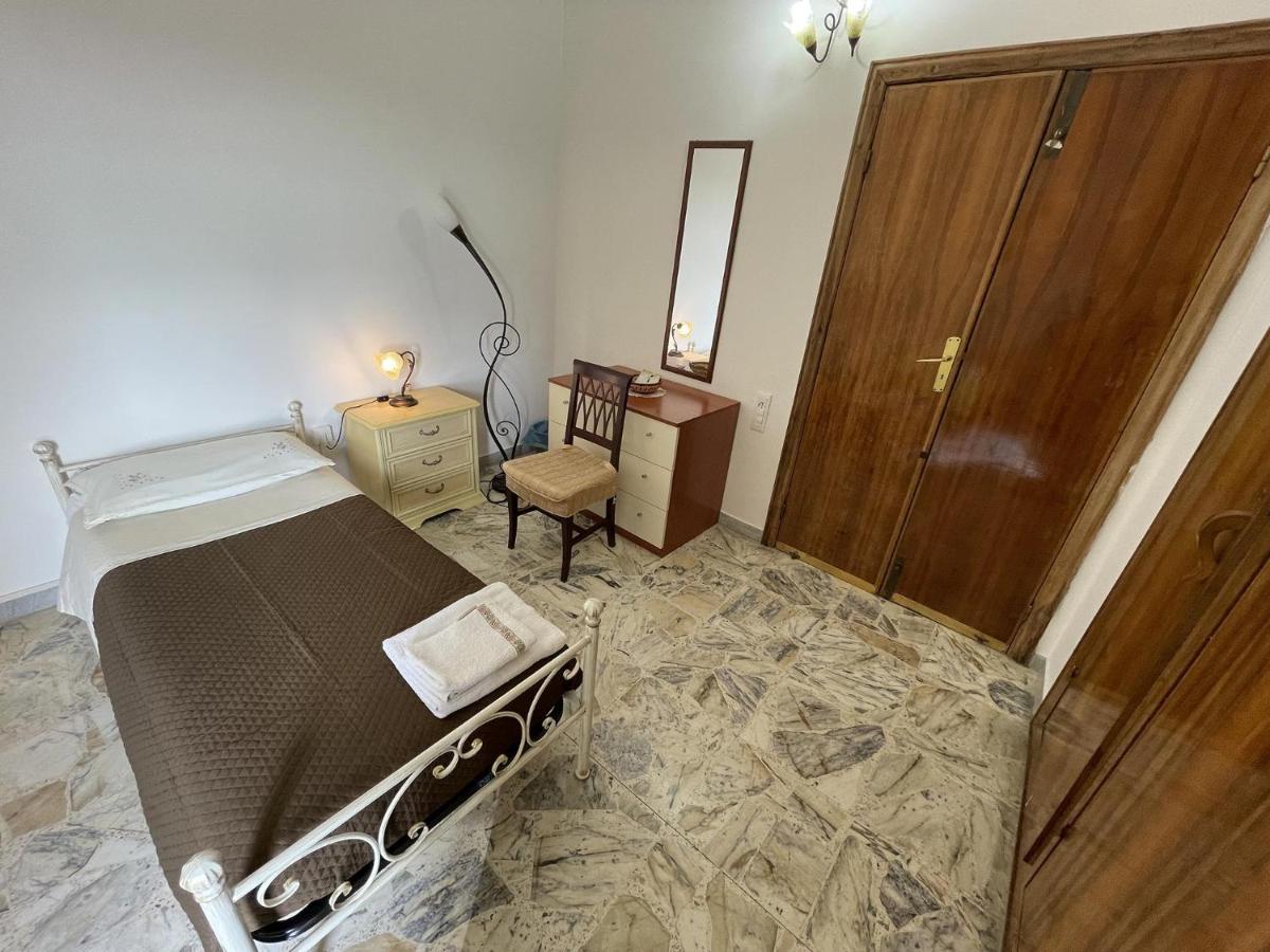 B&B Caterina Biccari Екстериор снимка